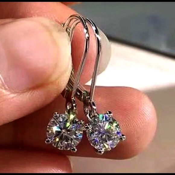 New 18k Water drop Shiny Dangle Earrings - Picture 1 of 7